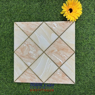 Gạch trang trí 30x30 khắc kim vàng ô vuông