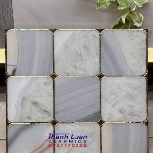 Gach trang trí 30x30 ô vuông khắc kim nhập khẩu
