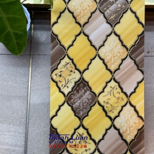 Gạch điểm trang trí khắc kim vàng cao cấp nhập khẩu